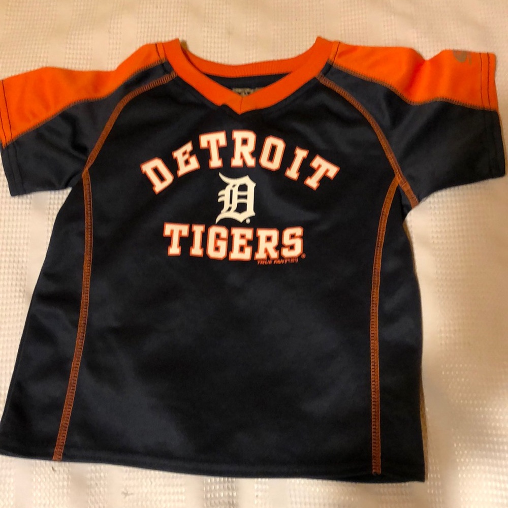 Detroit Tiger  base ball shirt